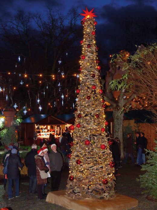 © www.weihnachtsmarkt-der-nationen.de