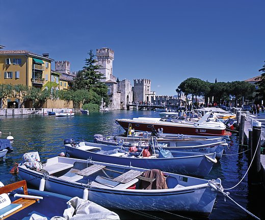 © Omika-fotolia.com